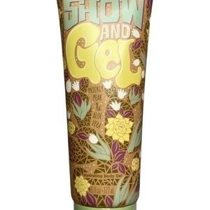 Perfectly Posh Show and Gel Hydrating Body Gel (retired) - New/Sealed